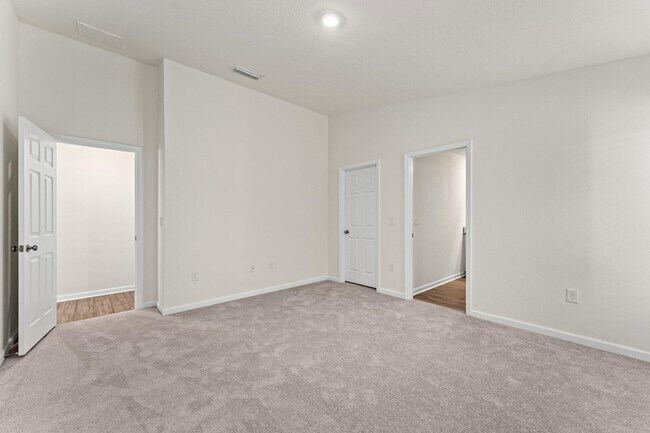 Building Photo - 794 Riverwalk Cir