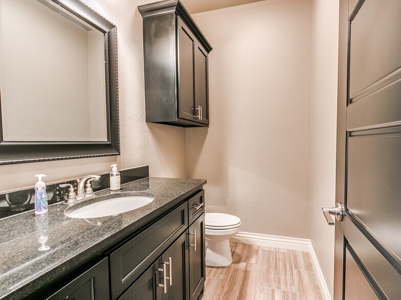 Building Photo - 7208 NW 156th St