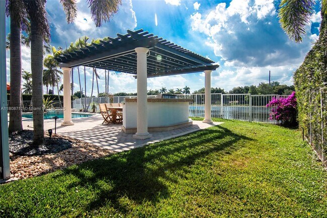 Building Photo - 1714 Victoria Pointe Cir