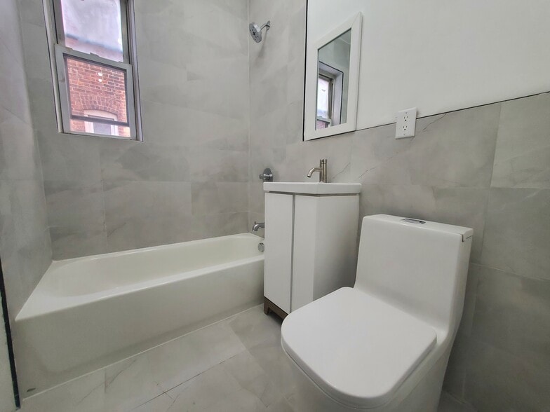 55 Lincoln Ave 303 - 63 Lincoln St