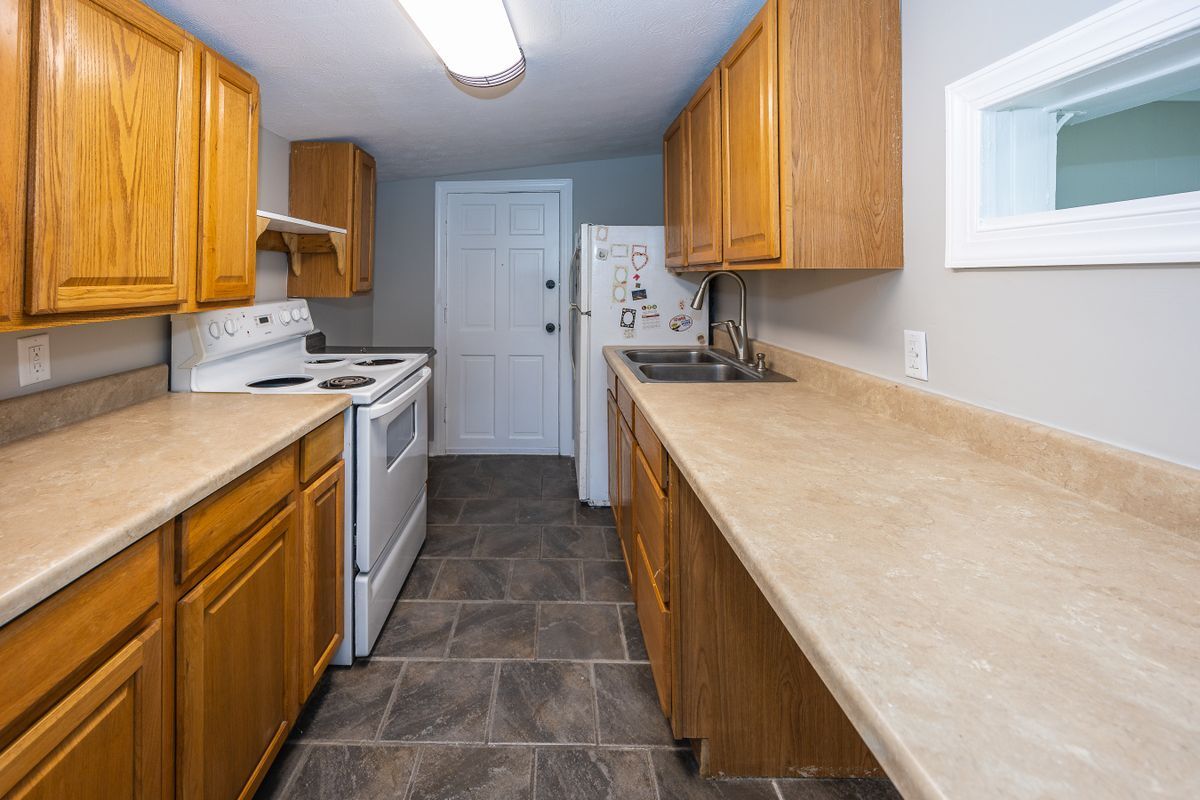 Building Photo - 3012 E Minnesota St