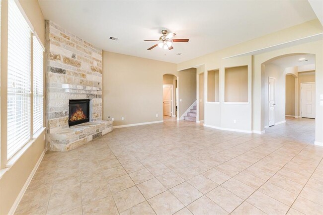 Building Photo - 24526 Raven Cliff Falls Dr