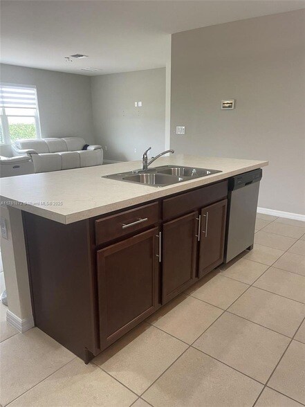 Building Photo - 10817 Marble Brook Blvd