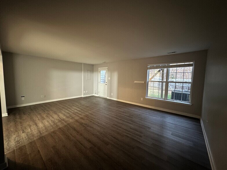 Building Photo - 11477 Abbots Cross Ln