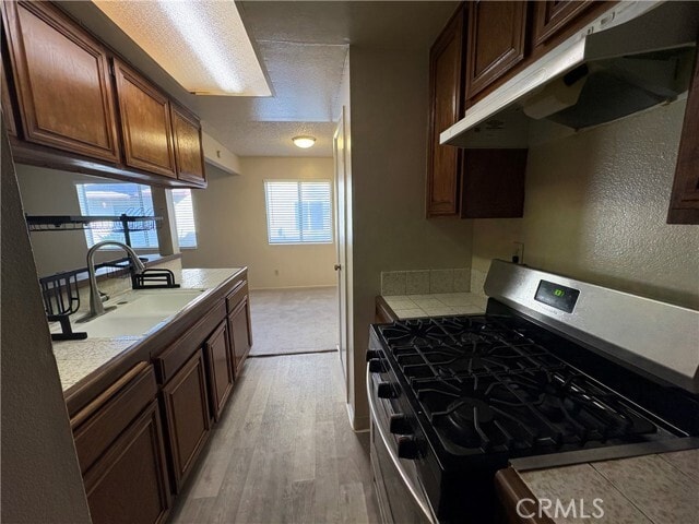 Building Photo - 1150 W Calle De Las Estrellas