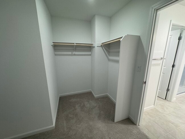 Building Photo - 6333 Dandelion St