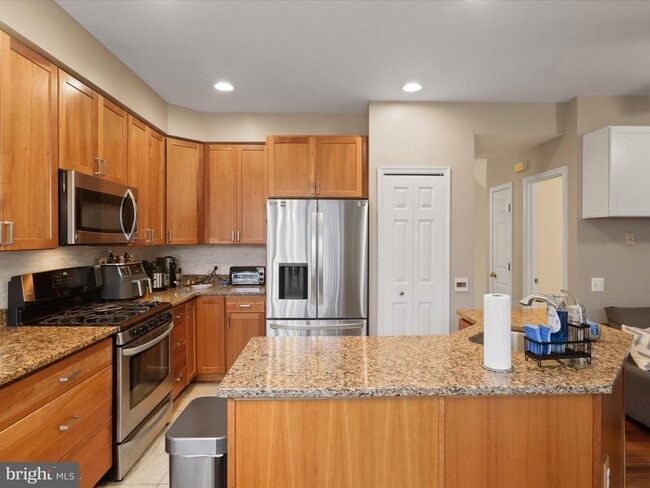 Building Photo - 6528 Osprey Point Ln