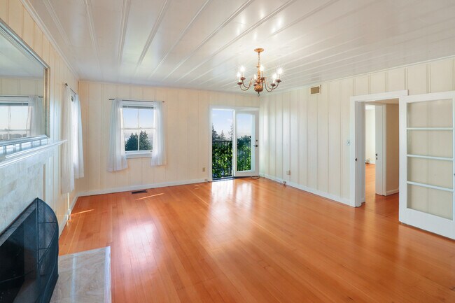 Living Rm, Balcony - 9 Alta Ave