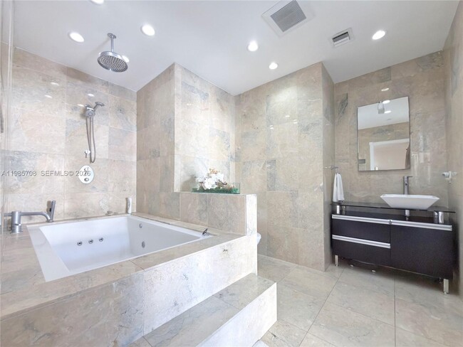 Building Photo - 7925 SW 124th St