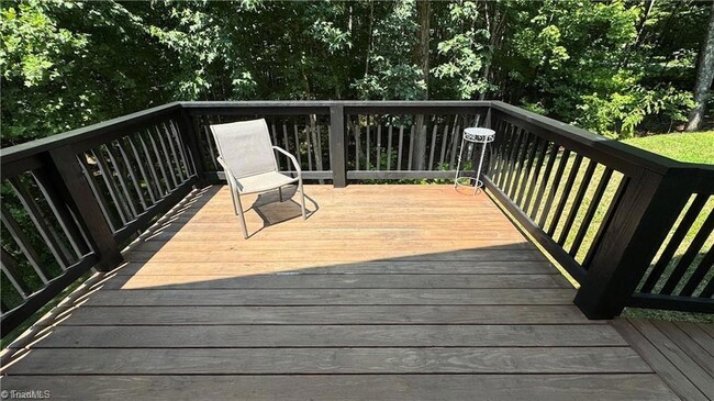 Building Photo - 148 Buena Vista Dr