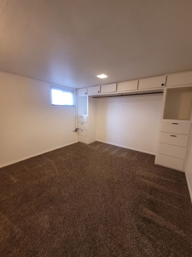 Building Photo - 116sixth