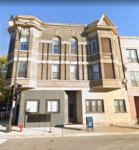 Building Photo - Spacious and renovated 3 BR in Wicker Park with great vintage touches!
