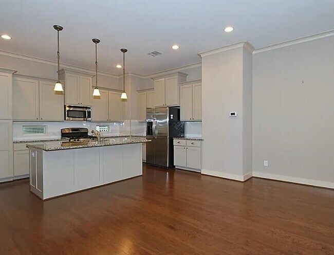 Building Photo - 1241 Nelson Falls Ln