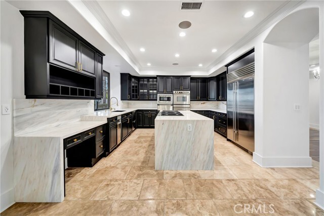 Building Photo - 4165 Elm View