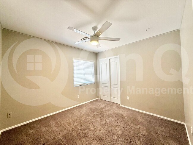 Building Photo - 3512 S Moccasin Trail