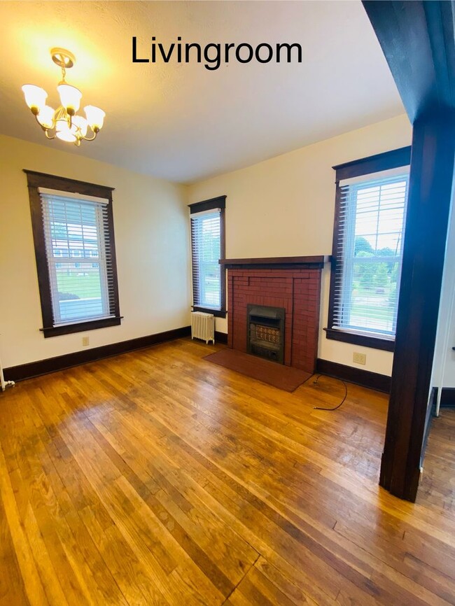 Building Photo - Spacious home on Colegate Drive