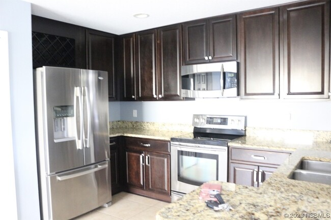 Building Photo - 526 Mount Olympus Blvd