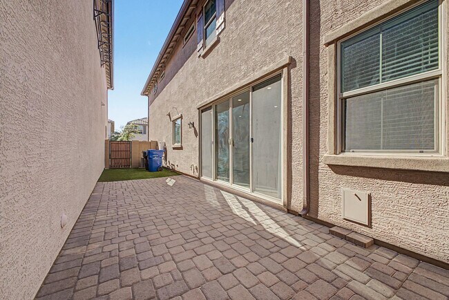 Building Photo - 1784 S Senate St