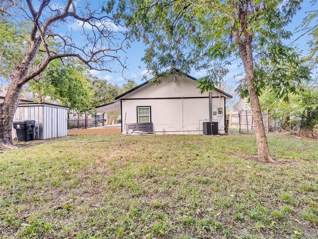 Building Photo - 4418 Dacca Dr