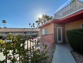 Building Photo - COMING SOON! 1 Bedroom 1 Bathroom Apartment in Palm Desert! CLOSE TO EL PASEO