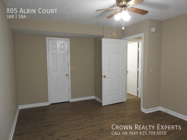 Building Photo - 805 Albin Ct