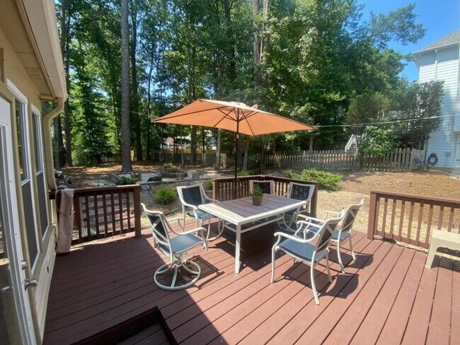 Building Photo - 420 Ridge Ct