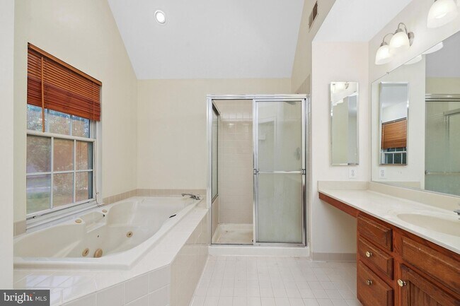 Building Photo - 2335 Colts Brook Dr