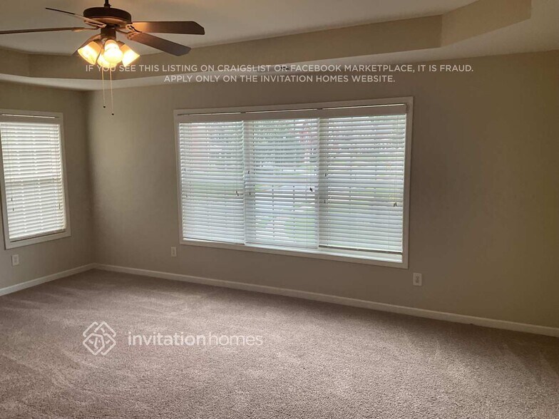 Building Photo - 808 Pine Cove Dr SW