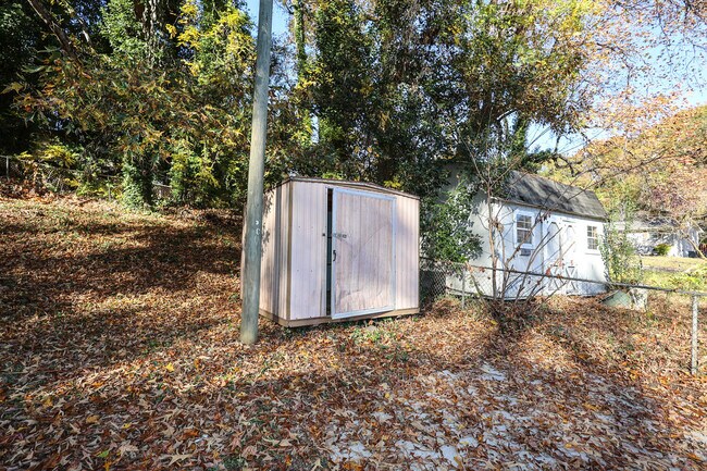 Building Photo - 937 Green Cir Dr