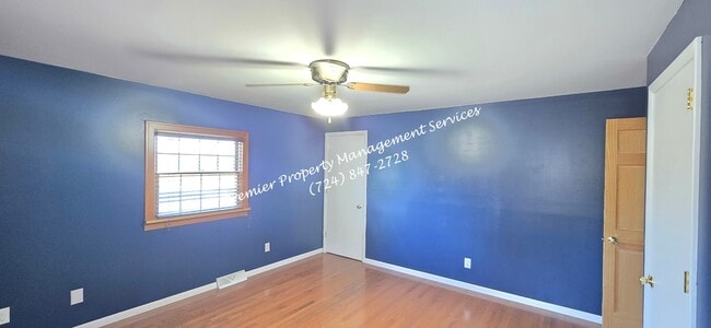 Building Photo - 323 Brewster Rd