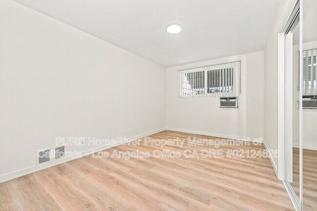 Building Photo - 4427 Murietta Ave