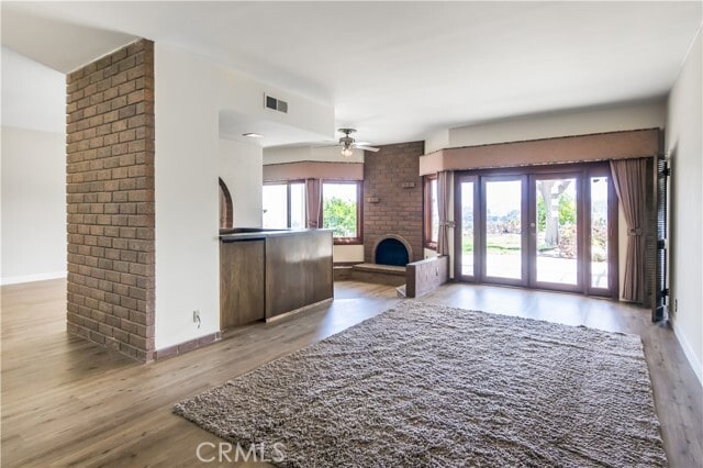 Building Photo - 14676 Deervale Pl