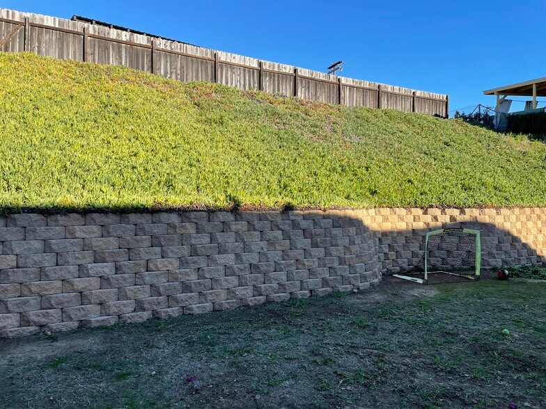 Building Photo - 1435 Marl Ct