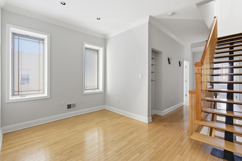 Building Photo - 3021 E Baltimore St