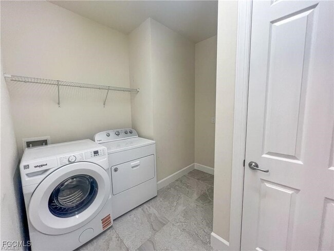 Building Photo - 17161 Anesbury Pl