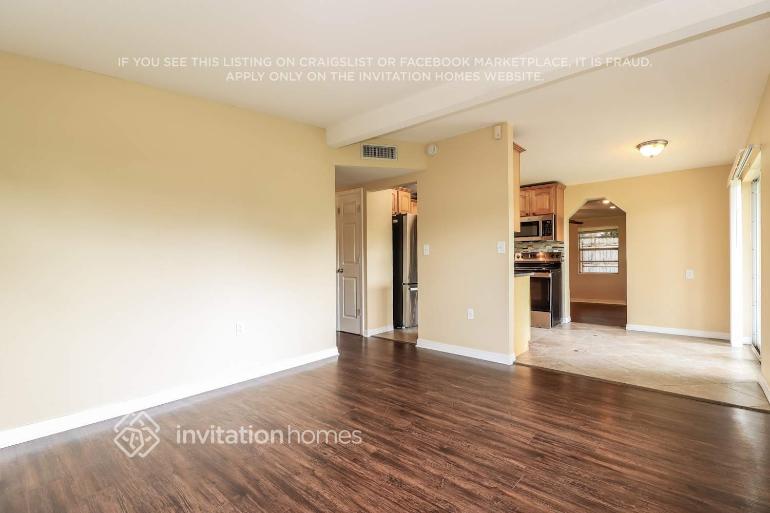 Building Photo - 9013 Suncrest Blvd