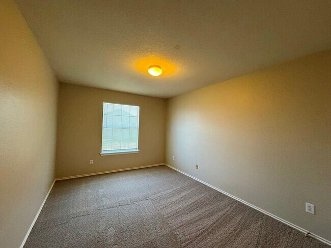 Building Photo - 119 Peppergrass Cove