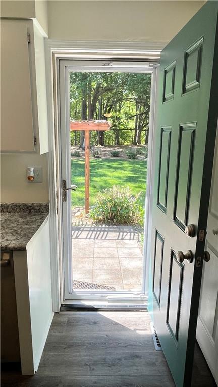 Building Photo - 322 Powder Springs St