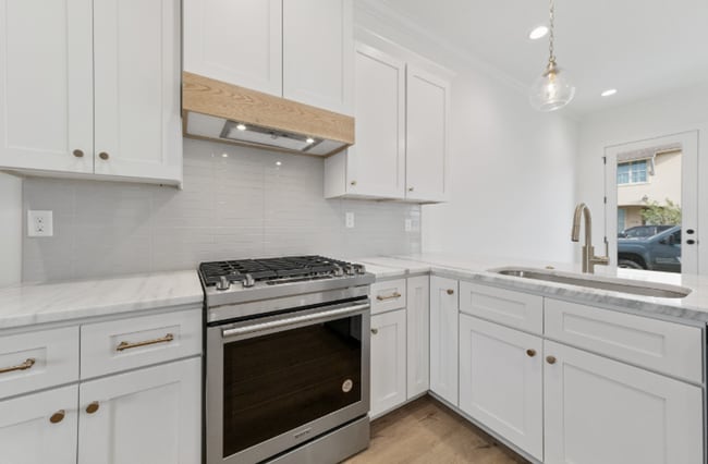 Building Photo - 115 Gaunt Ln