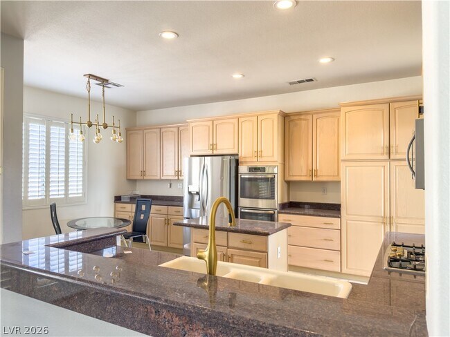 Building Photo - 1842 Bogey Way