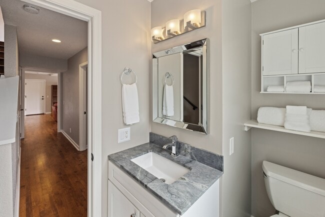 Building Photo - 3035 Ribera Rd