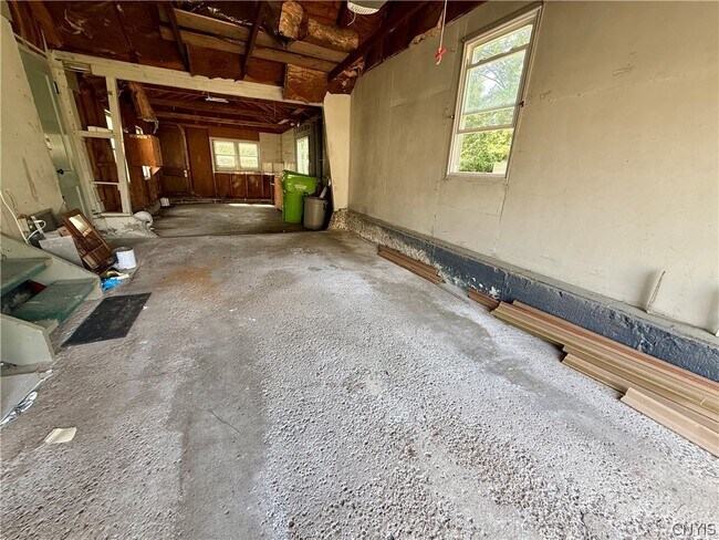 Building Photo - 116 Chestnut Hill Dr