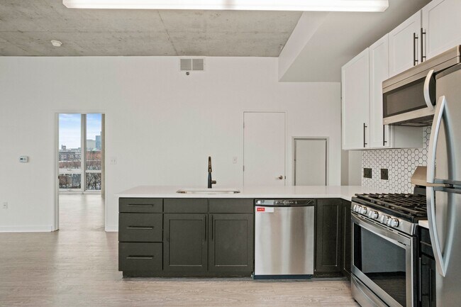 Building Photo - 1397 S State St