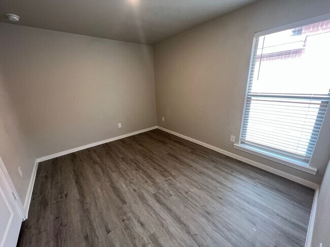 Building Photo - New Beginnings Start At AMRR: 3 BEDROOM 2 BATH IN NORTH LUBBOCK!