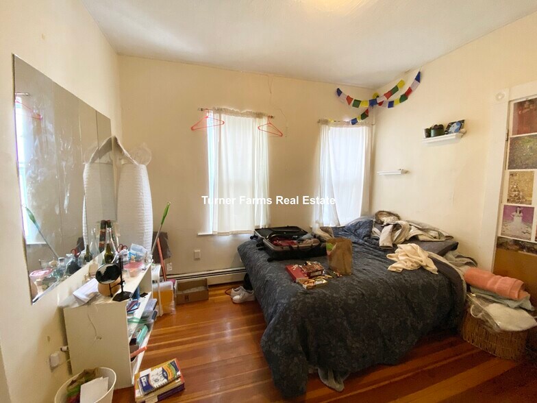 Building Photo - 34 Darling St