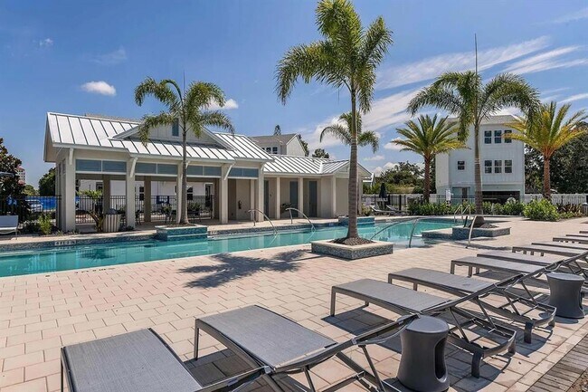 Building Photo - 2400 Ezzell Ct