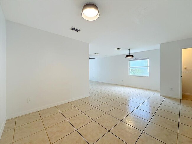 Building Photo - 12705 Lexington Summit St