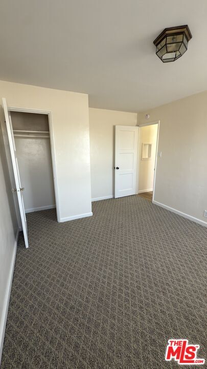 Building Photo - 383 Redondo Ave