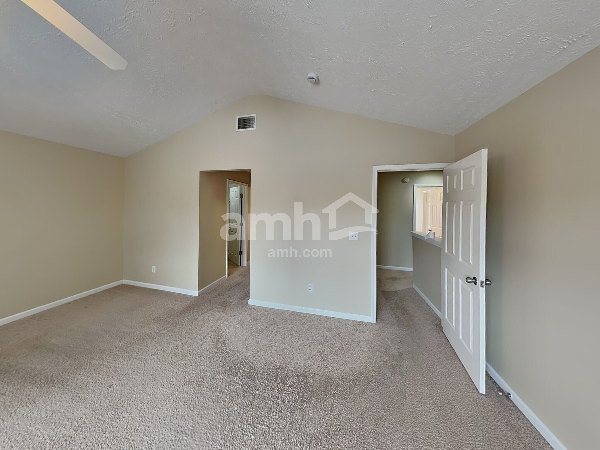 Building Photo - 4006 Pennick Ct