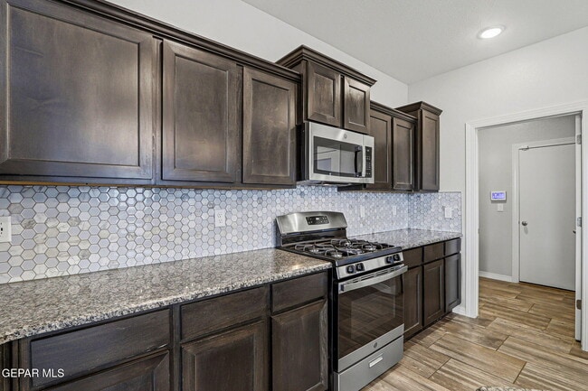 Building Photo - 4717 Christian Azcarate St